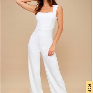 Lulus white wide legged jumpsuit size XS